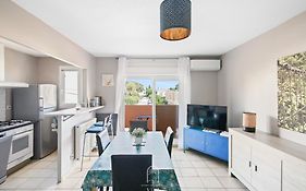 Hyères Proche Centre - T2 Clim/Pk/WIFI